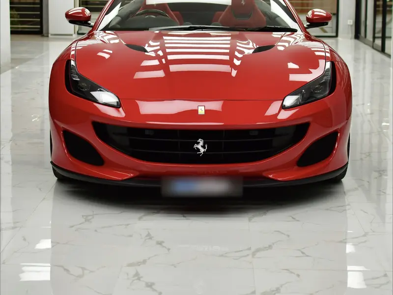 Ferrari Portofino, front