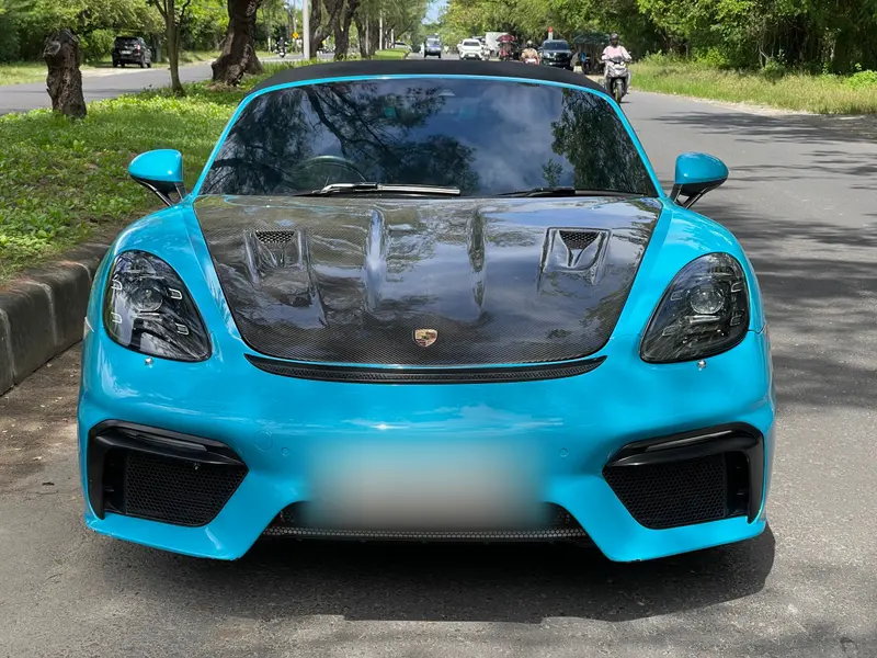 Porsche Boxster 718 Blue, front
