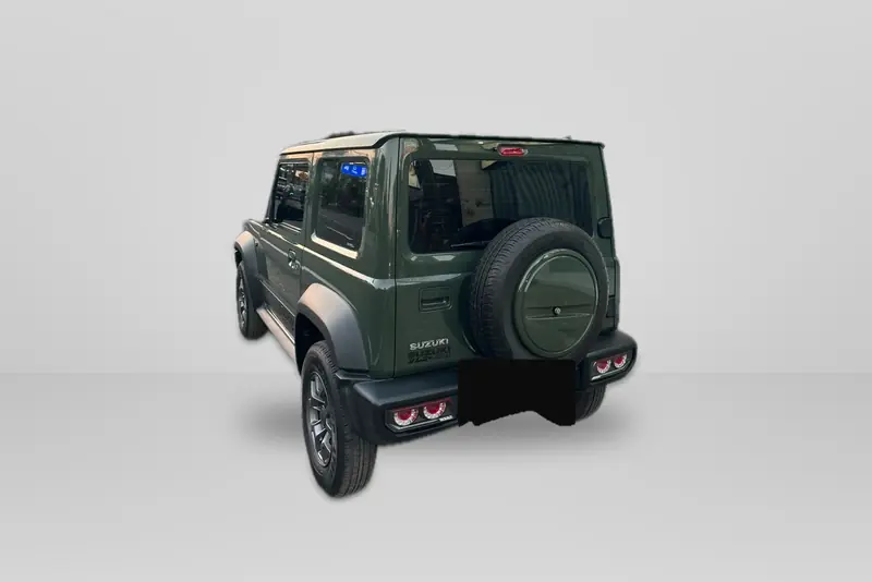 Suzuki Jimny Green, back