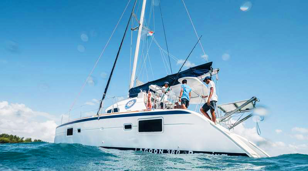 blue marlin yacht bali